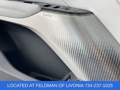2024 Cadillac LYRIQ Sport 2