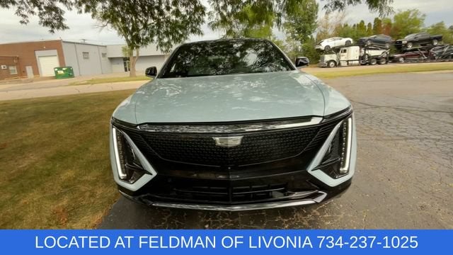 2024 Cadillac LYRIQ Sport 2