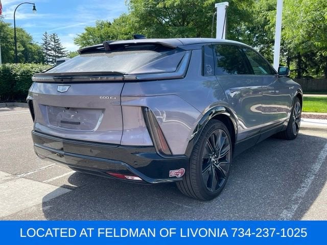 2024 Cadillac LYRIQ Sport 3