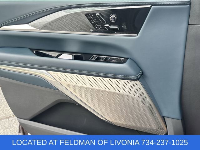 2025 Cadillac ESCALADE IQ Luxury 2
