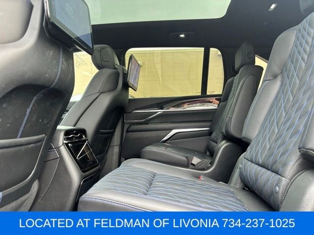 2025 Cadillac ESCALADE IQ Sport 1
