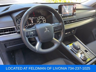 2024 Mitsubishi Outlander ES 2.5 S-AWC