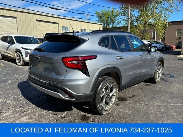2024 Chevrolet Trax LT