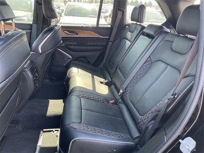 2022 Jeep Grand Cherokee Summit Reserve