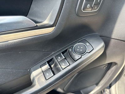 2022 Ford Escape Plug-In Hybrid Titanium