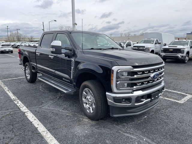 2023 Ford F-350SD Lariat