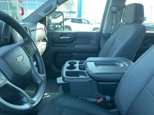 2025 Chevrolet Silverado 2500HD Custom