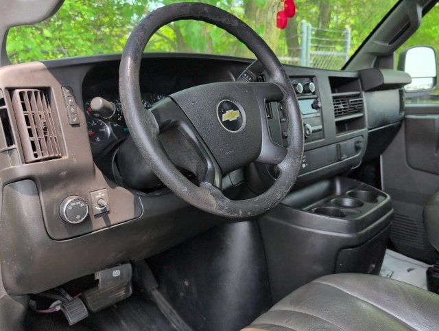 2022 Chevrolet Express 2500 Work Van Cargo