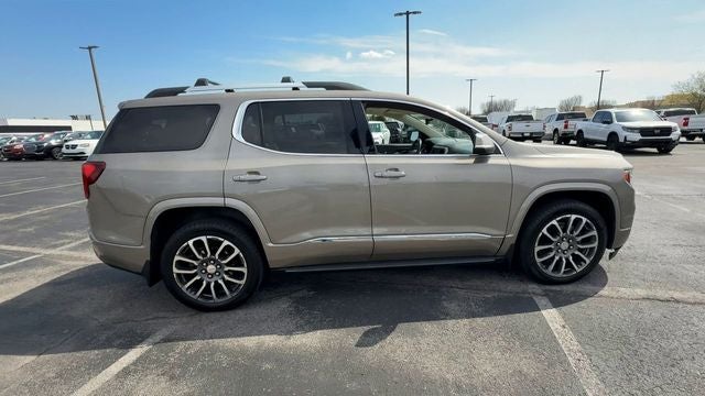 2022 GMC Acadia Denali