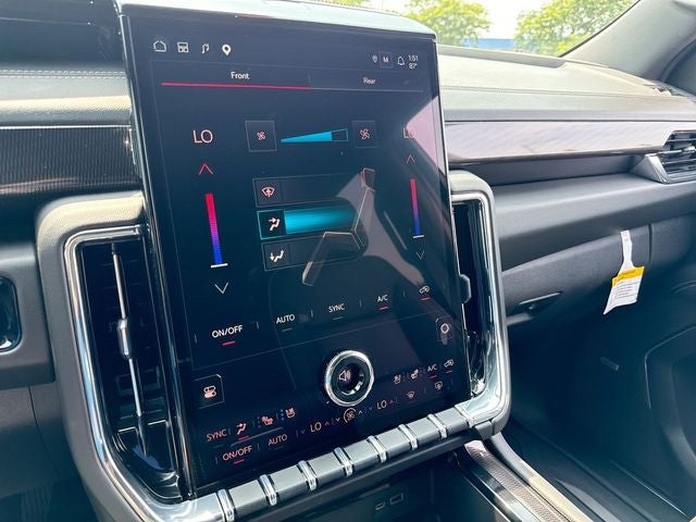 2025 GMC Yukon XL Elevation