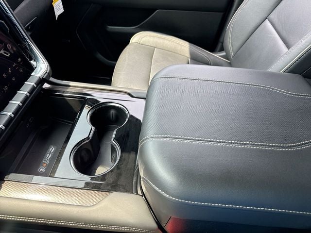 2025 GMC Yukon XL Elevation
