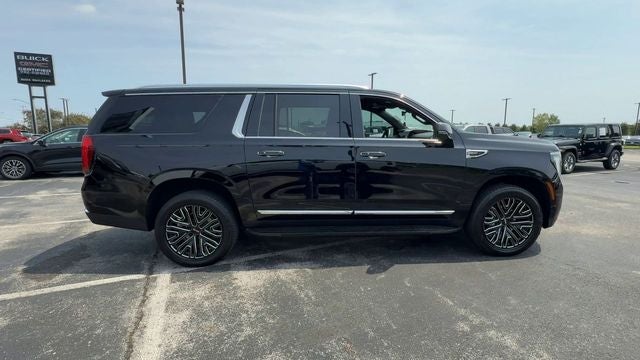 2025 GMC Yukon XL Elevation