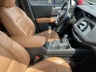2023 Cadillac XT4 Premium Luxury