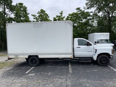 2019 Chevrolet Silverado 5500HD BOX TRUCK
