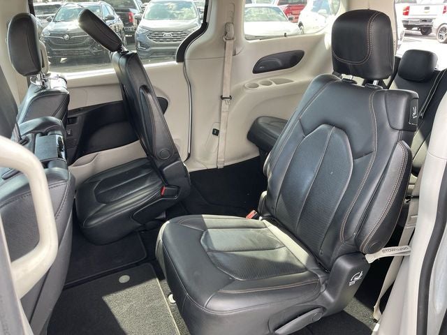 2019 Chrysler Pacifica Touring L Plus
