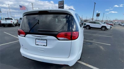 2019 Chrysler Pacifica Touring L Plus