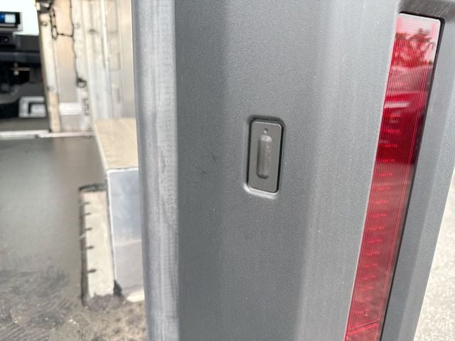 2024 BrightDrop Zevo 400 Base