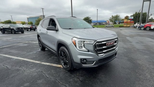 2024 GMC Terrain AT4