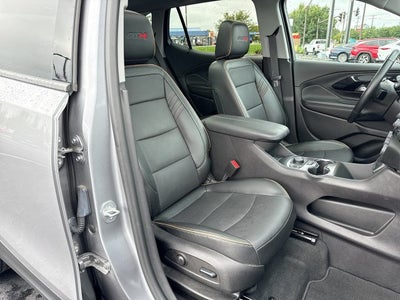 2024 GMC Terrain AT4
