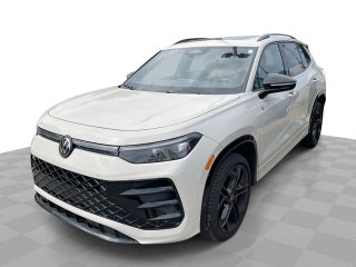 2025 Volkswagen Tiguan 2.0T SE R-Line Black
