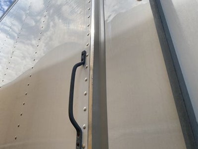 2015 Hino 26FT BOX TRUCK Base