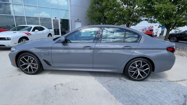 2022 BMW 5 Series 530e iPerformance