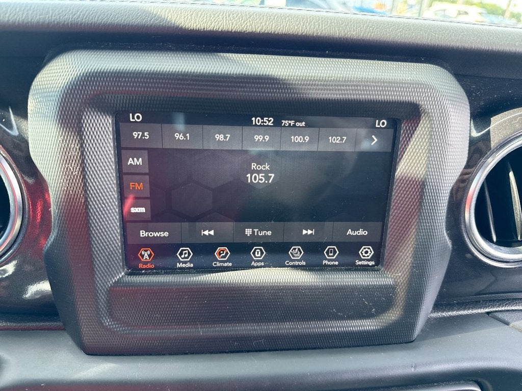 2021 Jeep Wrangler Unlimited Sahara Altitude 4x4