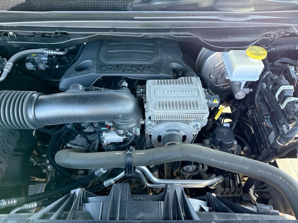 2023 RAM 1500 Laramie Crew Cab 4x4 6'4" Box