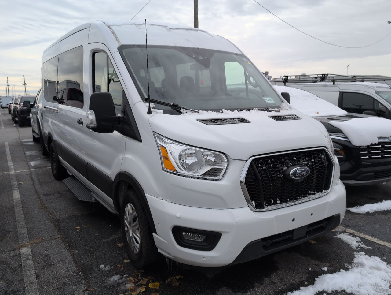 2022 Ford Transit Passenger Wagon XL