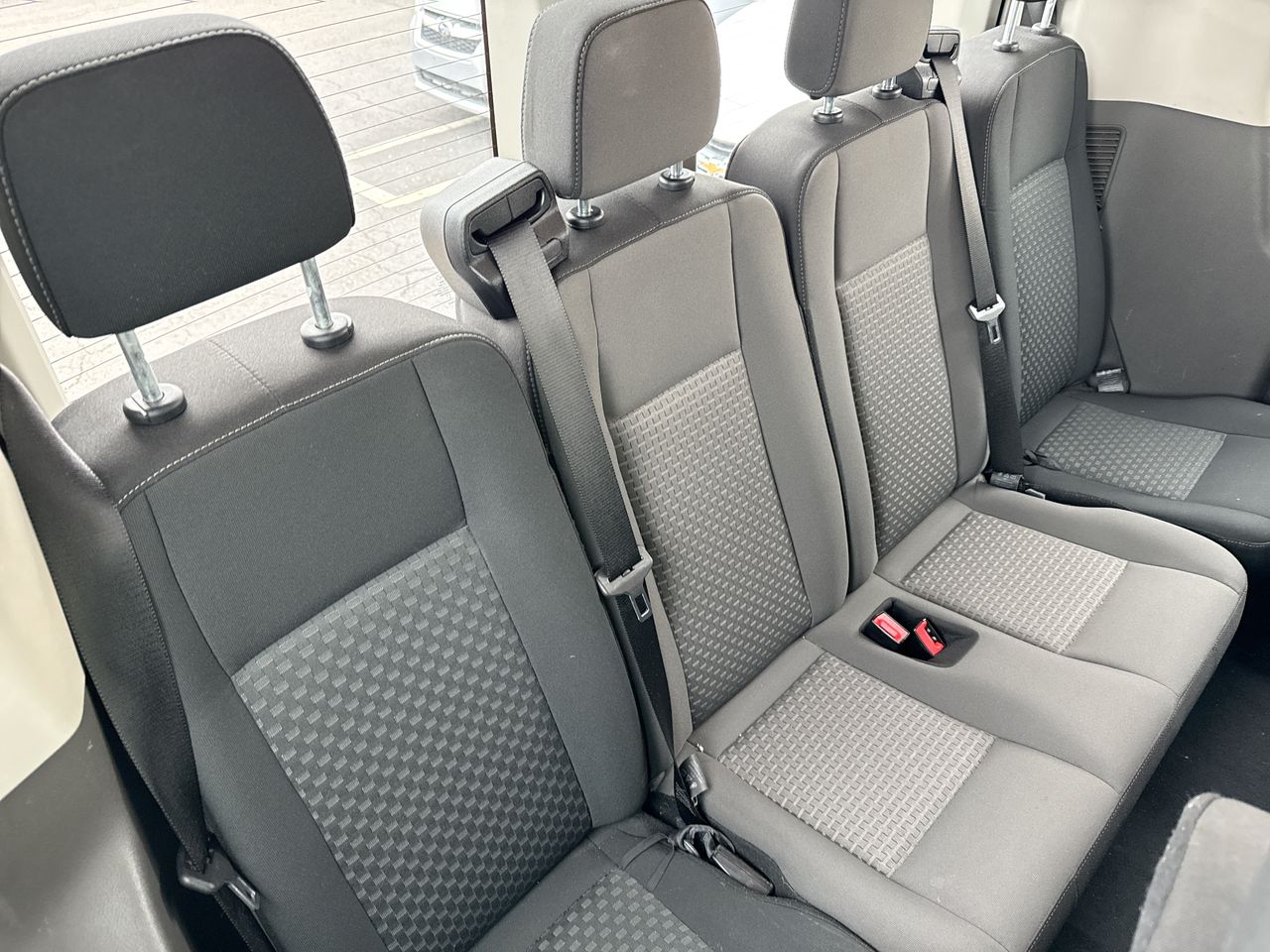 2022 Ford Transit Passenger Wagon XL