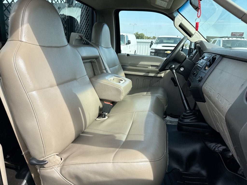 2008 Ford Super Duty F-550 DRW XL