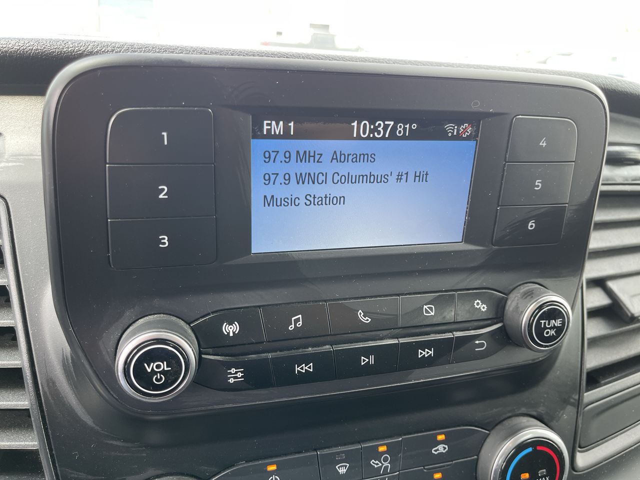 2023 Ford Transit Cargo Van T-250 130" Low Rf 9070 GVWR RWD