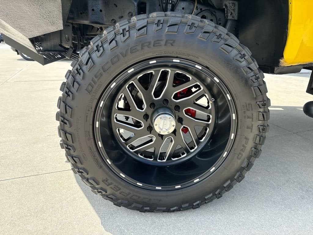 2004 Ford Super Duty F-350 SRW XL