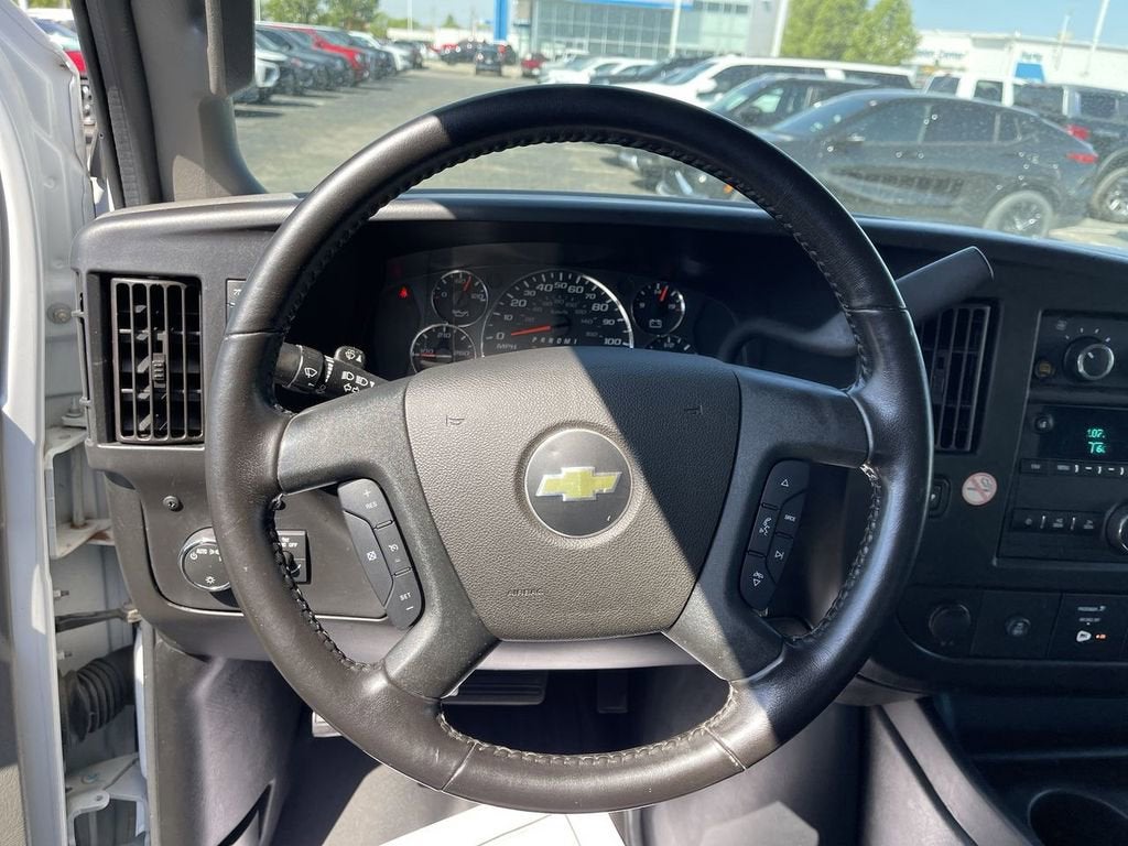 2022 Chevrolet Express Cargo 2500 WT