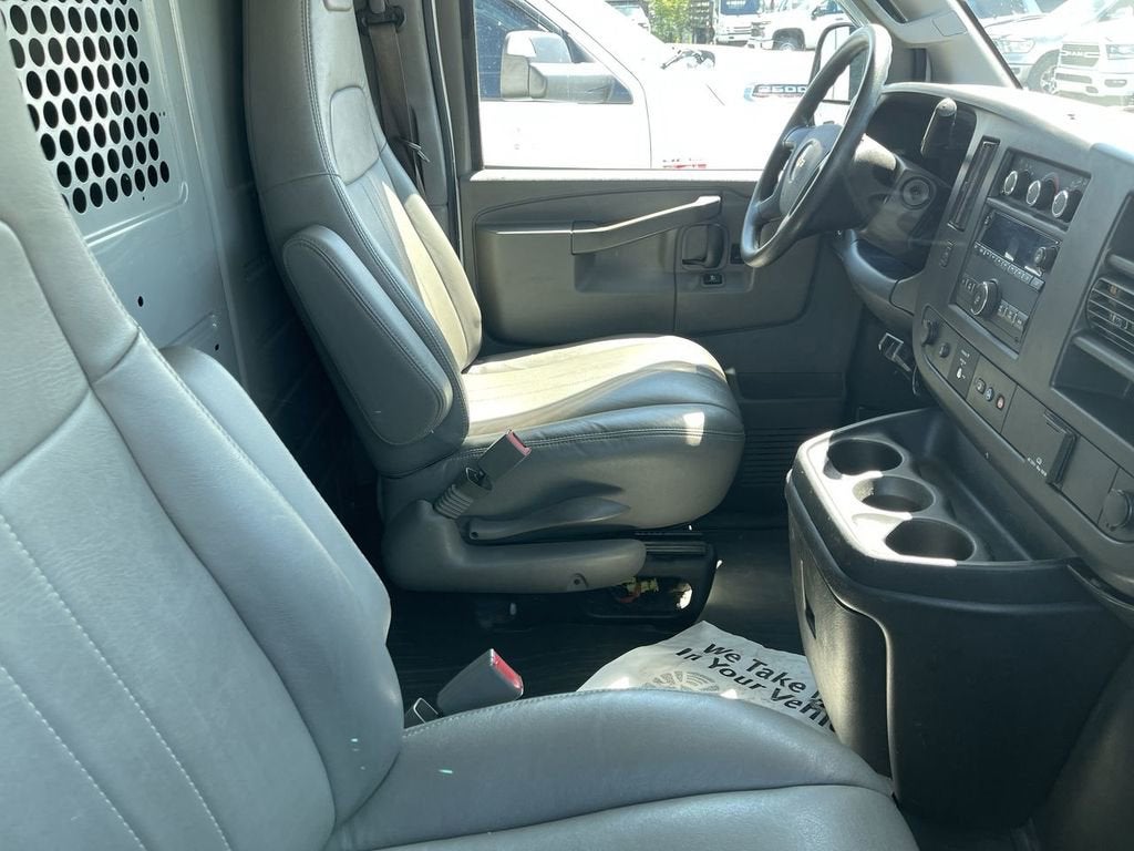 2019 Chevrolet Express Cargo 3500 3500 Regular Wheelbase Rear-Wheel Drive