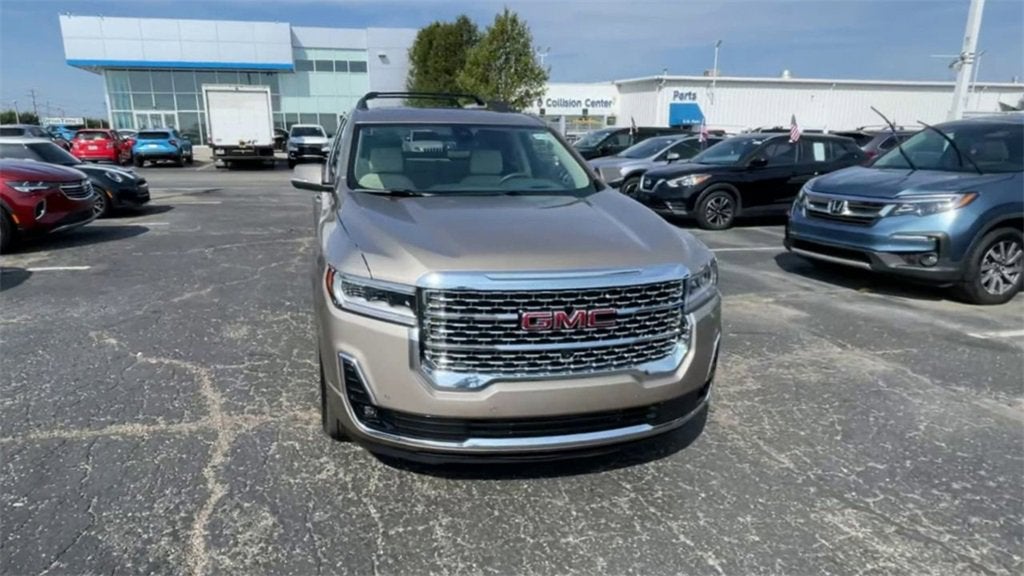 2022 GMC Acadia Denali