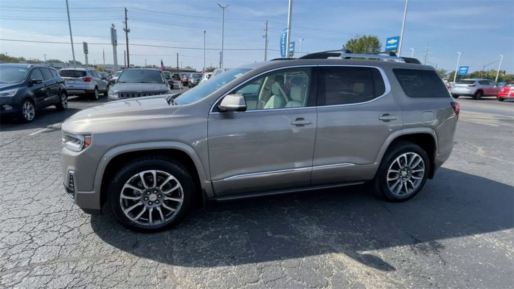 2022 GMC Acadia Denali
