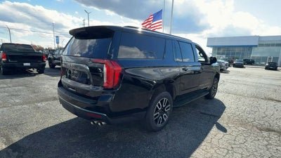 2022 GMC Yukon XL AT4