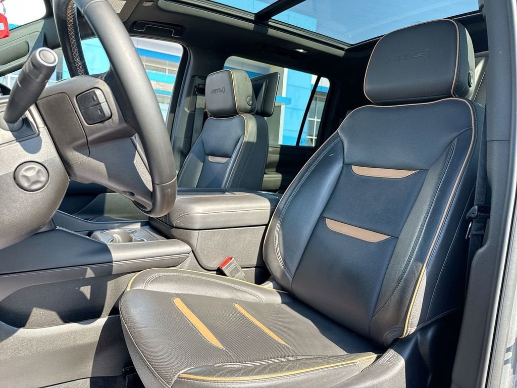 2023 GMC Yukon XL AT4