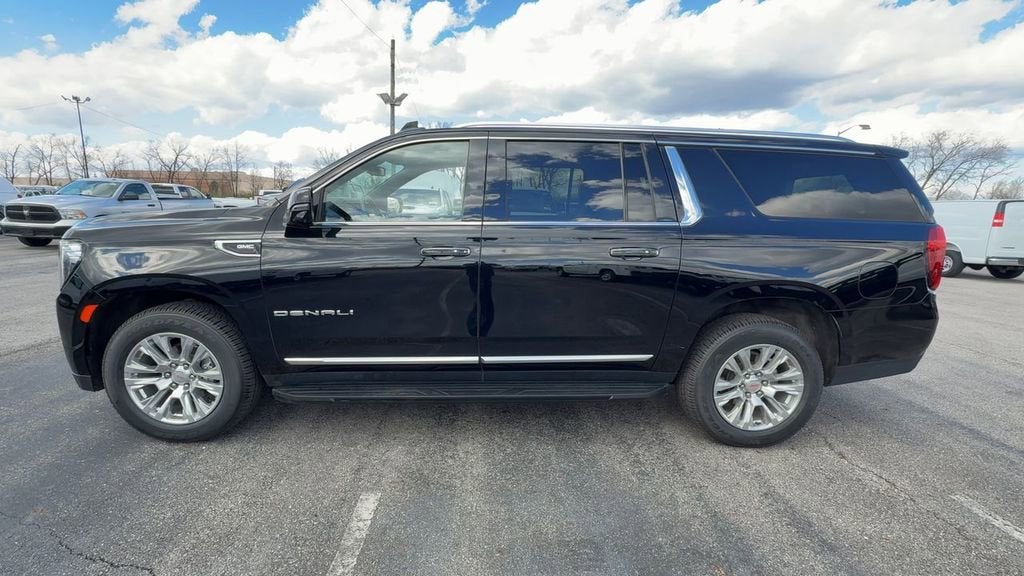 2024 GMC Yukon XL Denali