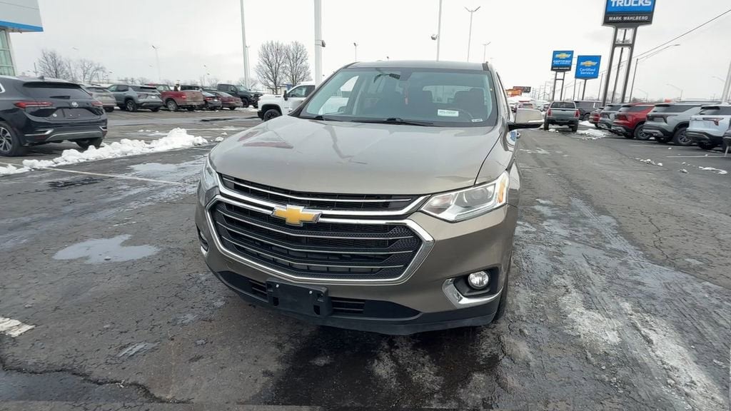 2020 Chevrolet Traverse LT Cloth