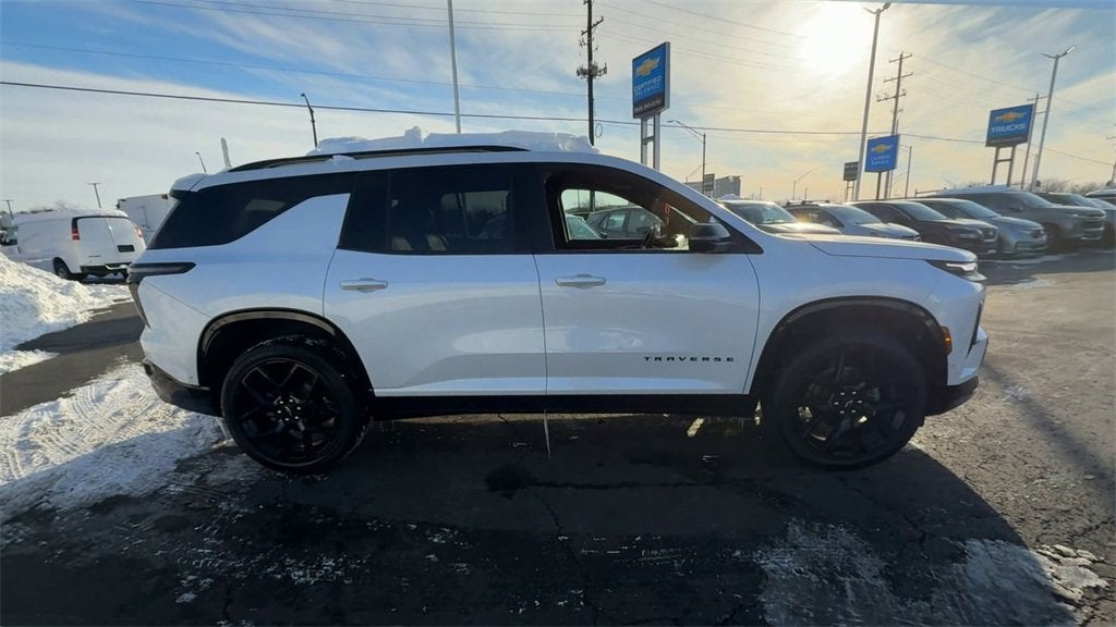 2024 Chevrolet Traverse RS