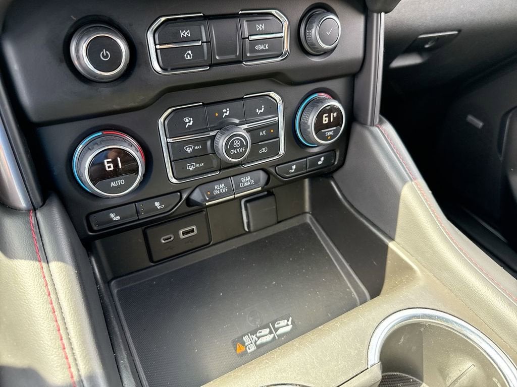 2022 Chevrolet Suburban RST