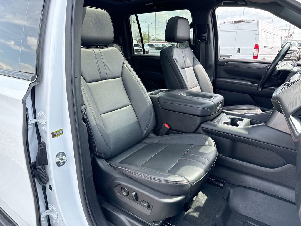 2022 Chevrolet Suburban RST