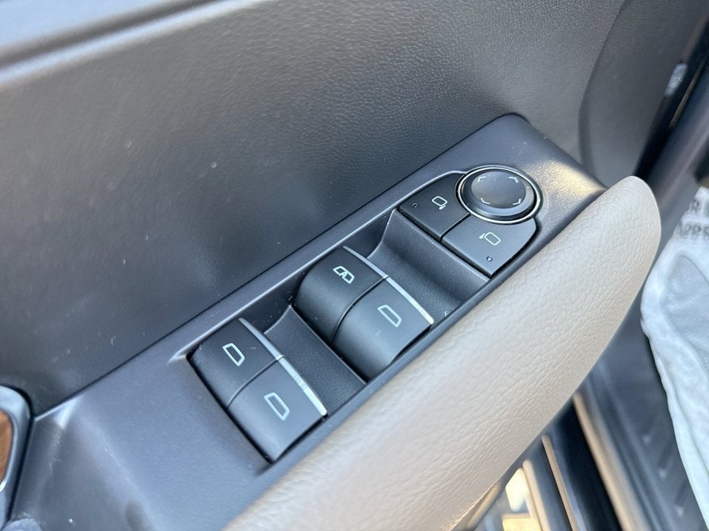 2023 GMC Canyon Denali
