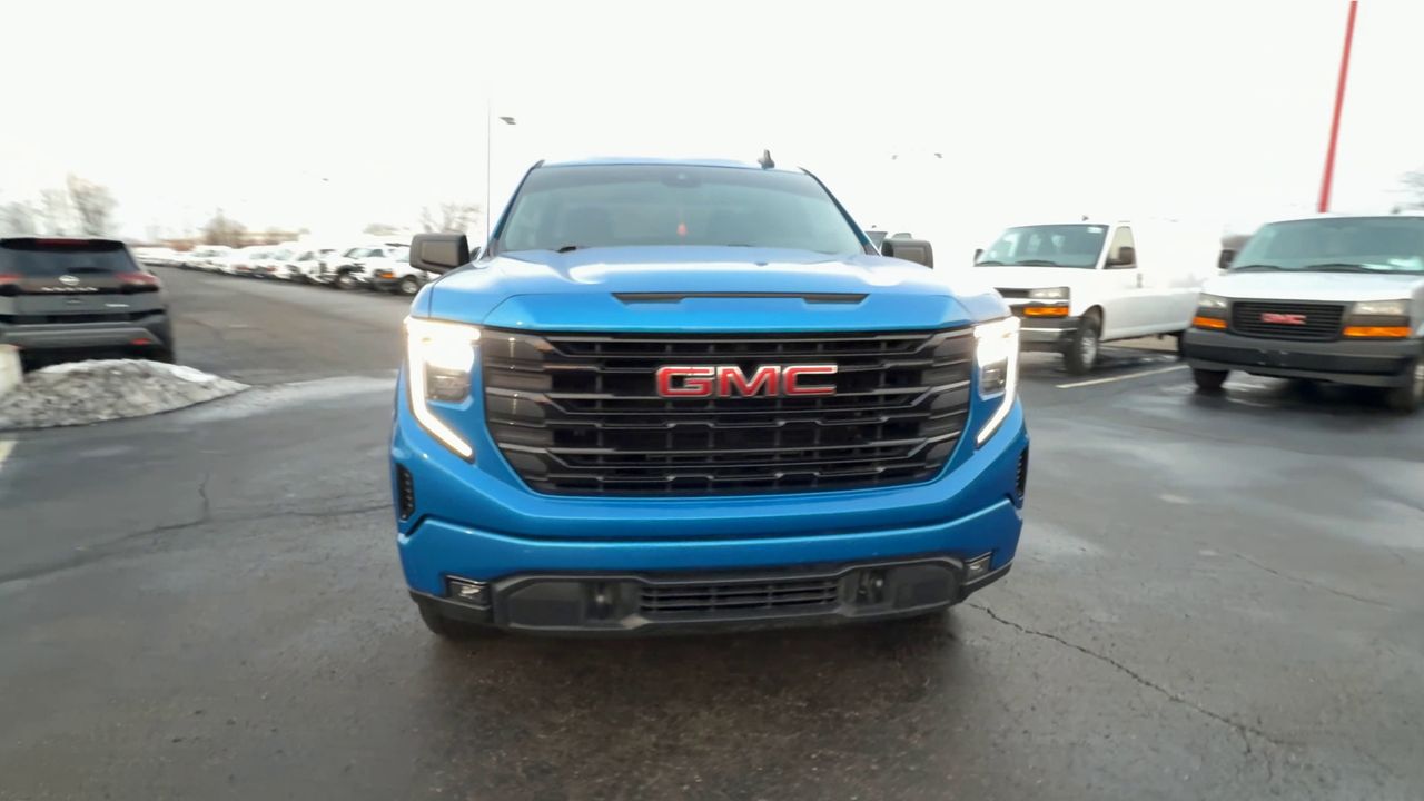 2022 GMC Sierra 1500 Elevation