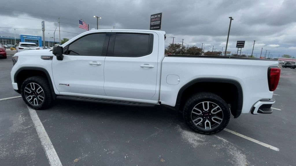 2023 GMC Sierra 1500 AT4