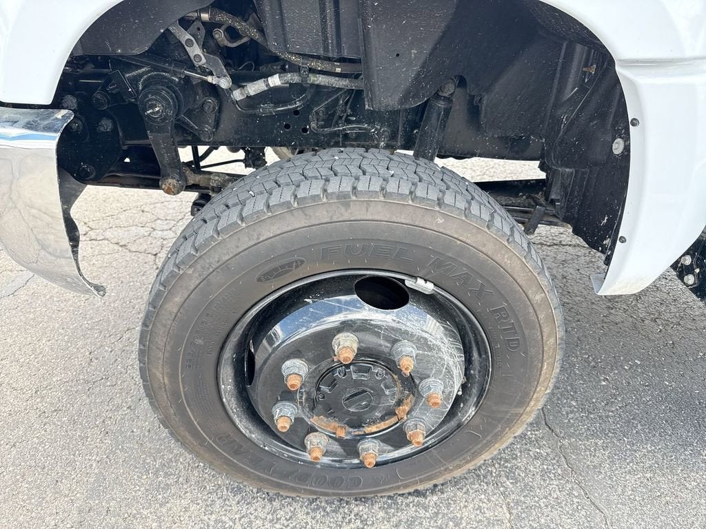 2023 Chevrolet Silverado 5500 HD Work Truck