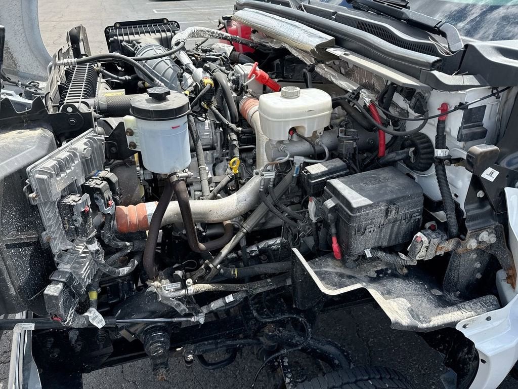 2023 Chevrolet Silverado 5500 HD Work Truck