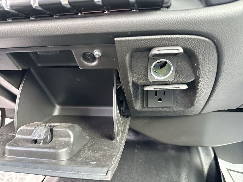 2023 Chevrolet Silverado 5500 HD Work Truck